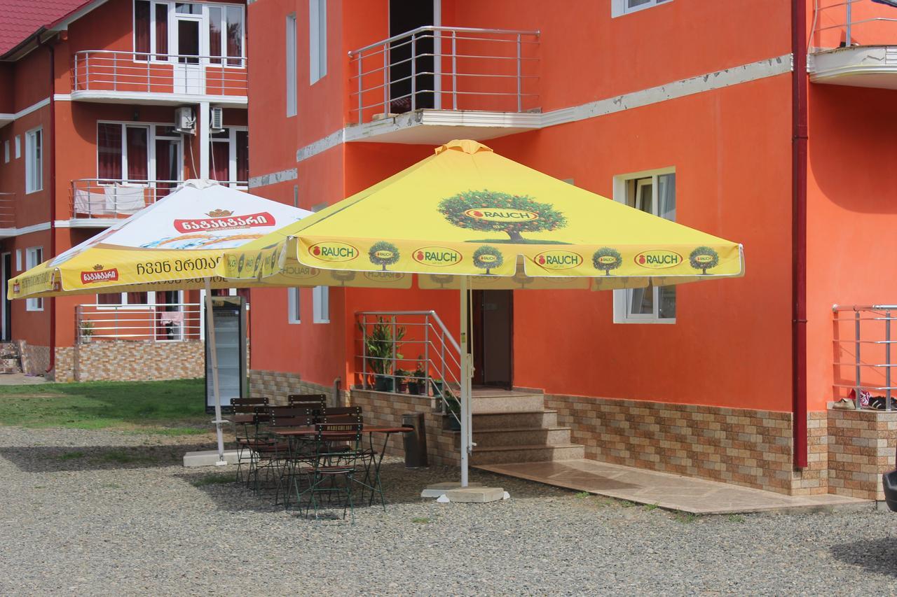 Giomari Hotel Ureki Buitenkant foto