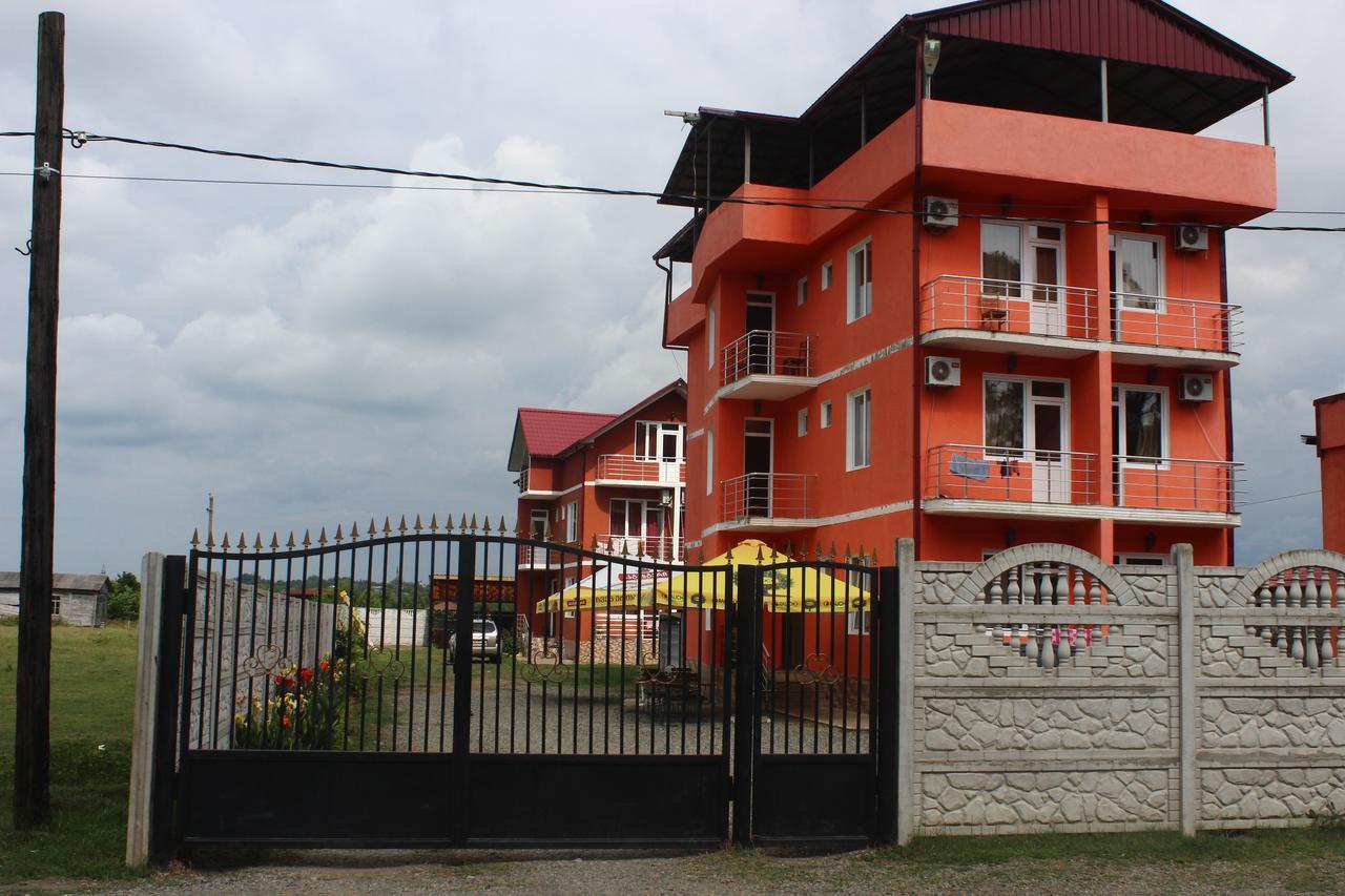 Giomari Hotel Ureki Buitenkant foto
