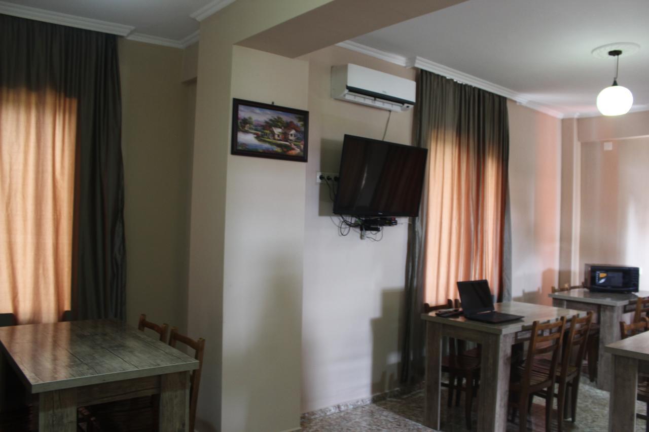 Giomari Hotel Ureki Buitenkant foto