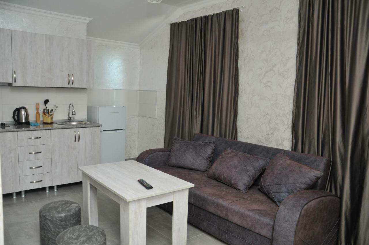 Giomari Hotel Ureki Buitenkant foto