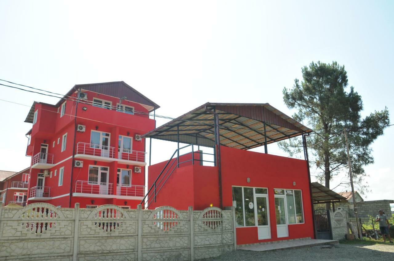Giomari Hotel Ureki Buitenkant foto