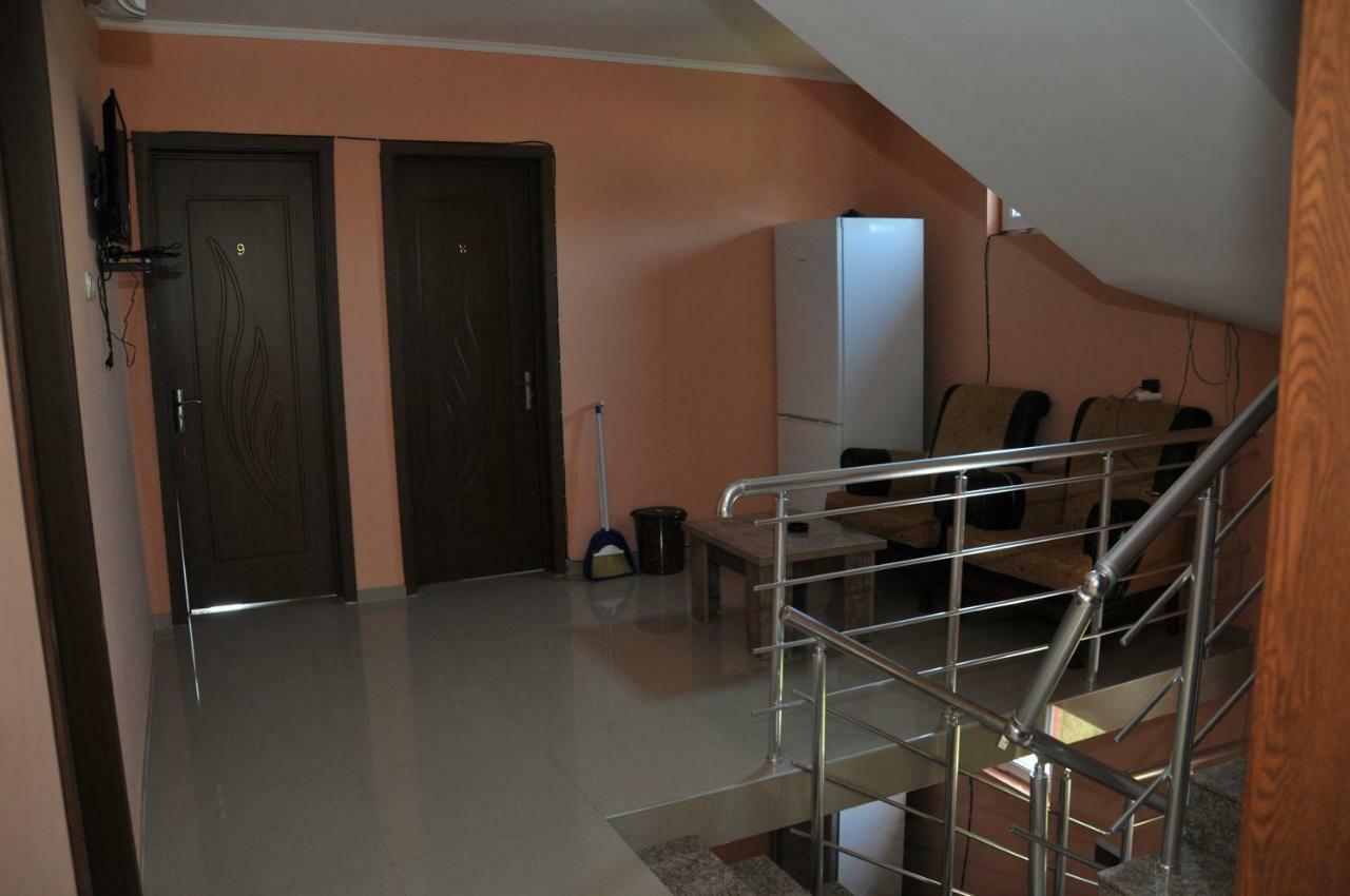 Giomari Hotel Ureki Buitenkant foto