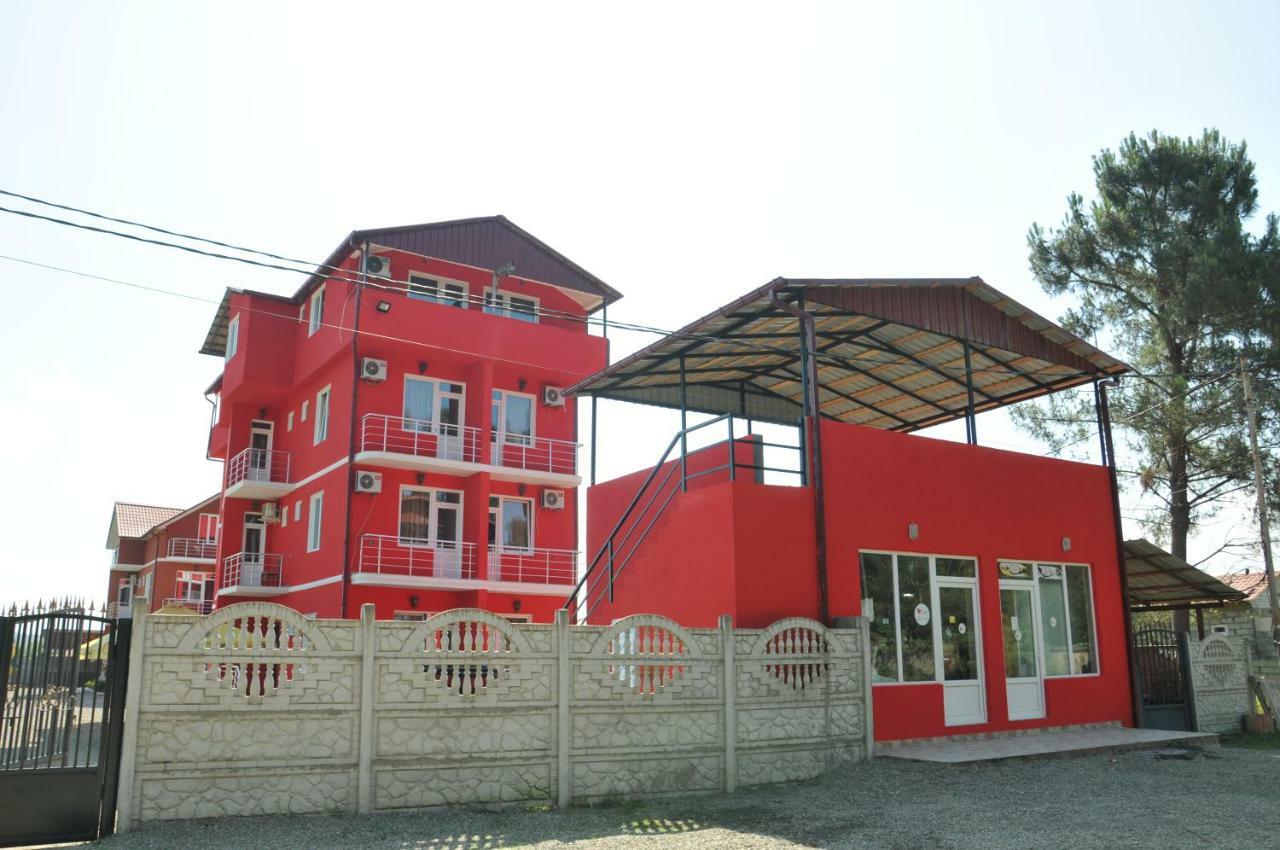 Giomari Hotel Ureki Buitenkant foto